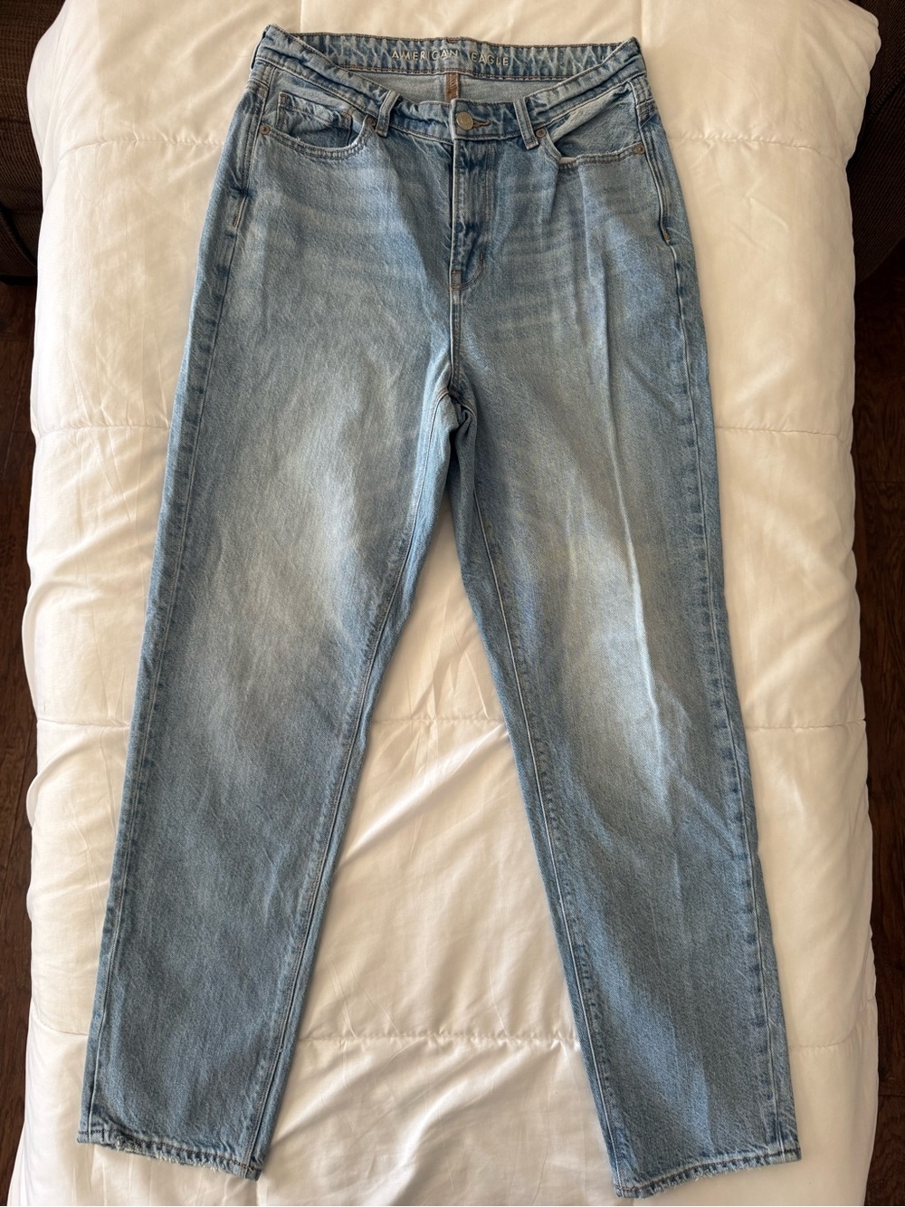 Light Blue American Eagle Women's High-Rise Straight Jeans